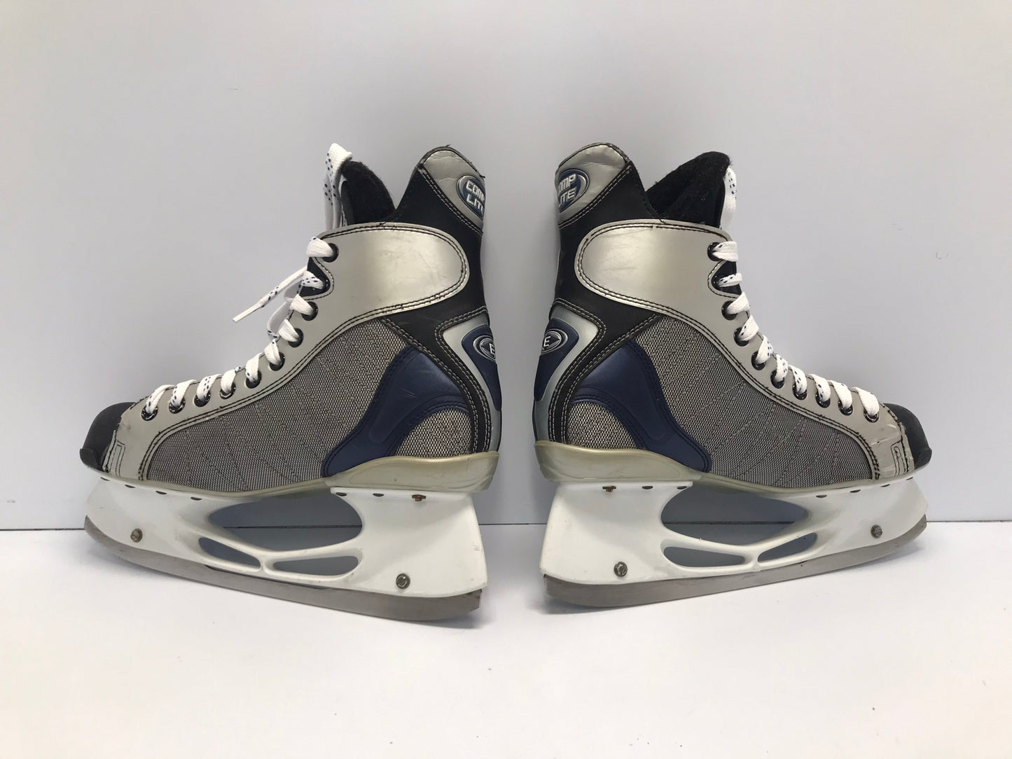 Hockey Skates Men's Size 9.5 Shoe 8 Skate Size Easton Like New