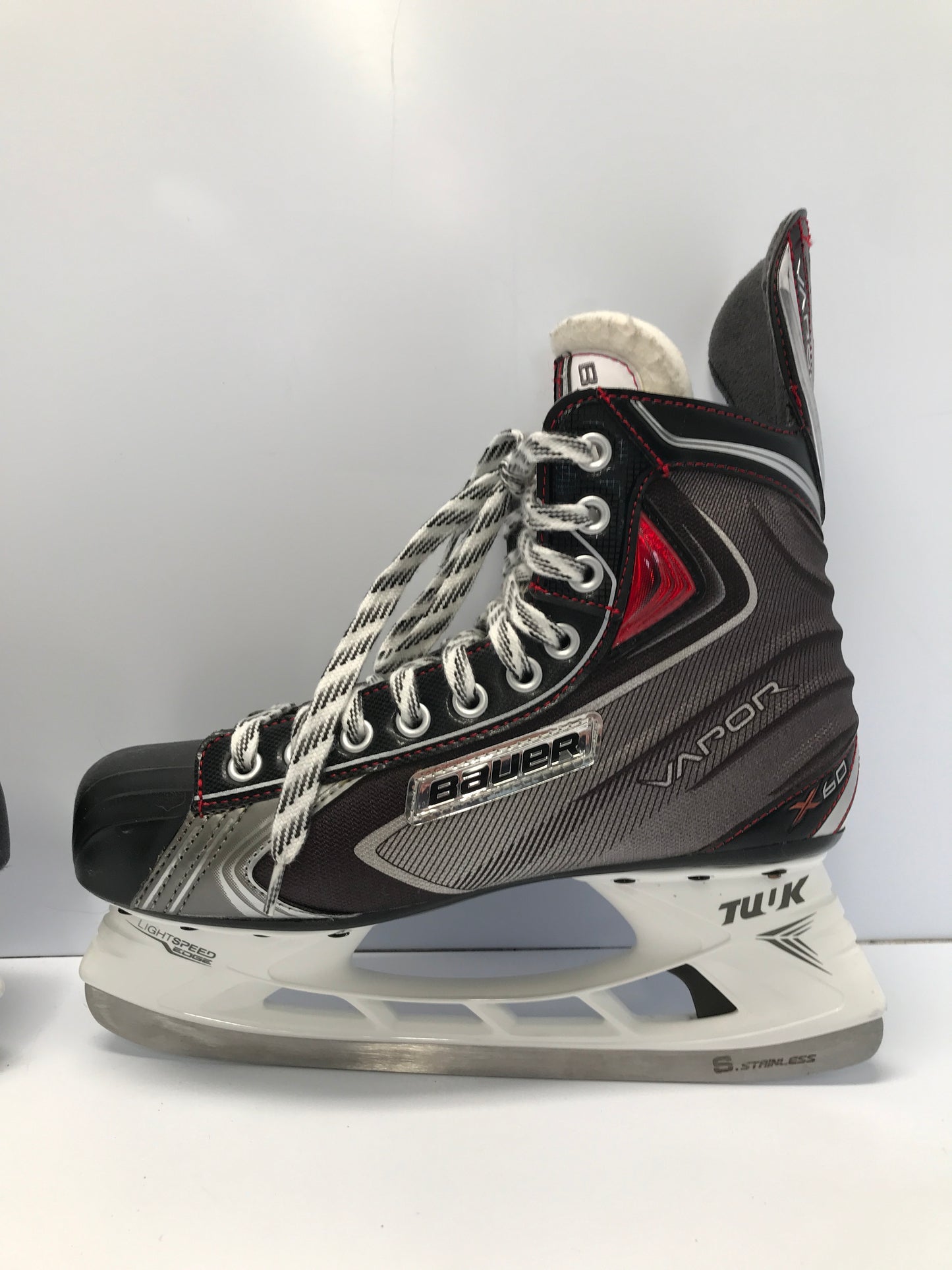 Hockey Skates Men's Size 9.5 Shoe Size 8 Skate Bauer Vapor X60 Like New