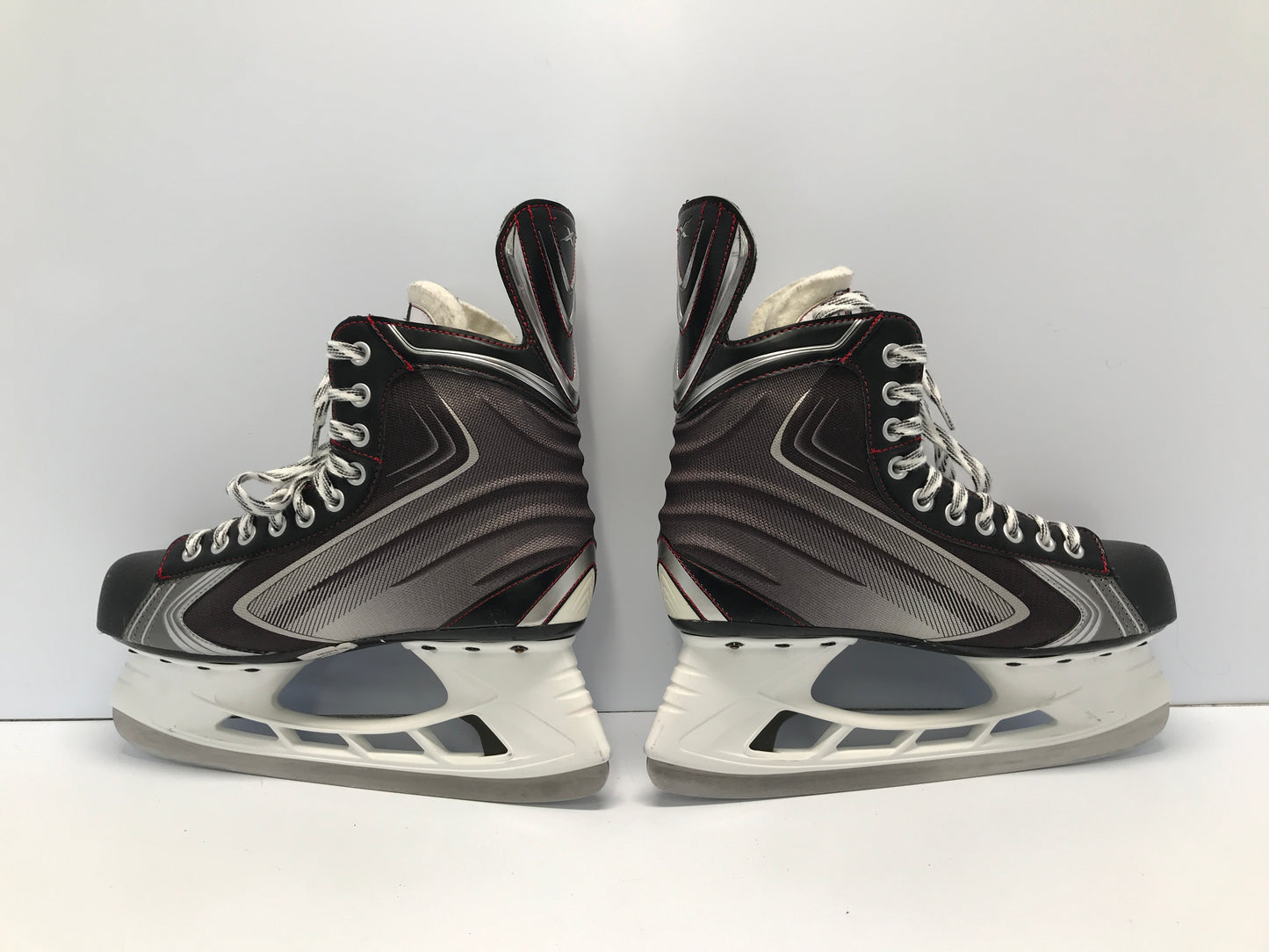 Hockey Skates Men's Size 9.5 Shoe Size 8 Skate Bauer Vapor X60 Like New