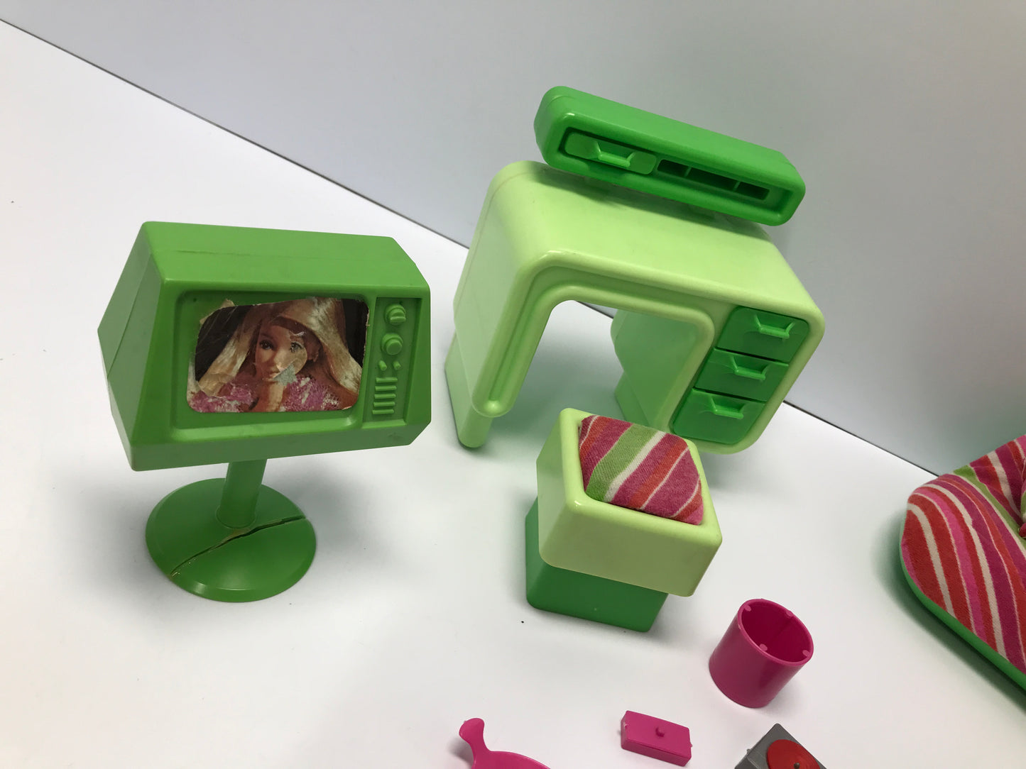 Vintage 1977 Mattel Barbie Modern Dream Furniture Living Room Collection Set From UK RARE