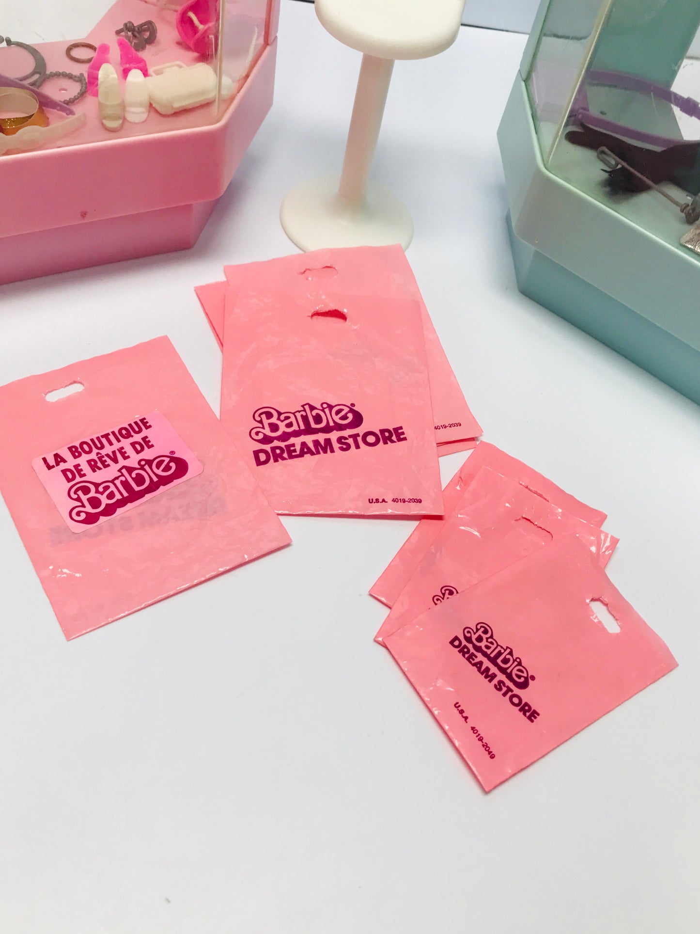 Vintage 1982 Barbie Dream Store Fashion Department Set Excellent