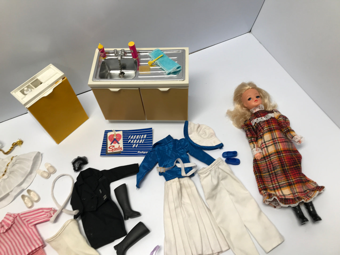 Vintage 1983 Sindy Doll Set England Doll, Kitchen Set, 12 Clothing Sets Excellent