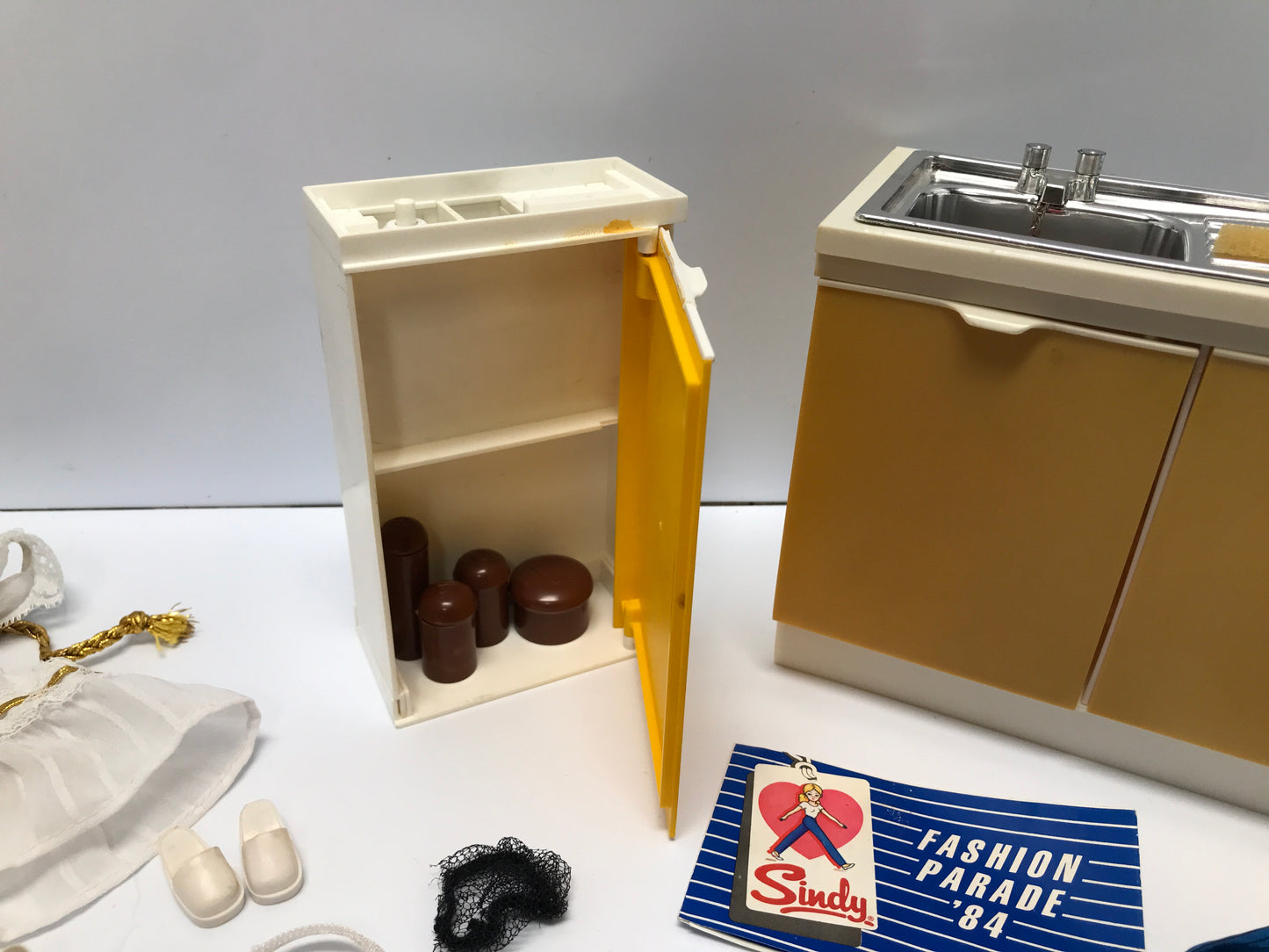 Vintage 1983 Sindy Doll Set England Doll, Kitchen Set, 12 Clothing Sets Excellent
