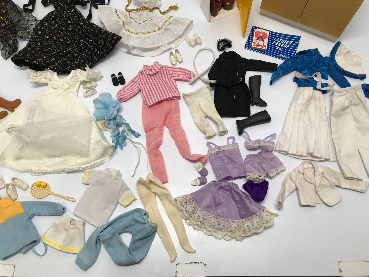Vintage 1983 Sindy Doll Set England Doll, Kitchen Set, 12 Clothing Sets Excellent