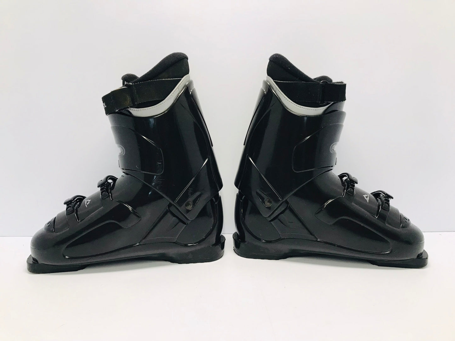 Ski Boots Mondo Size 29.5 Men's Size 11.5 335 mm Rossignol Axium Black Like New