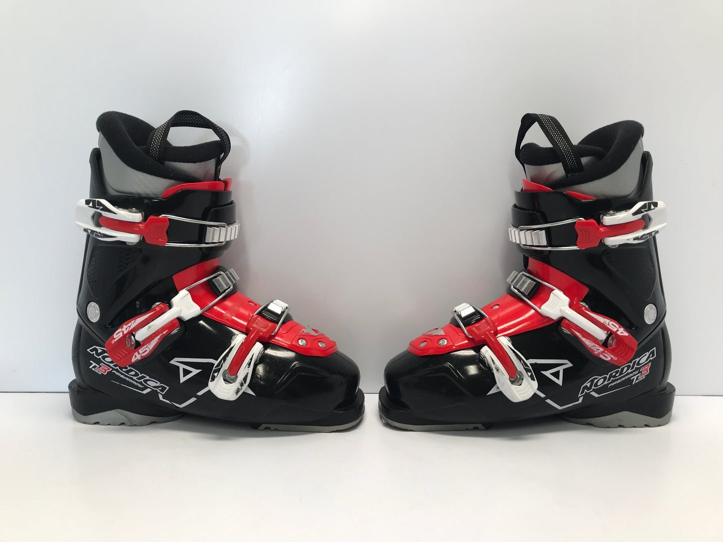 Ski Boots Mondo Size 25.0 Men's Size 7 Ladies size 8 290 mm Nordica Firearrow Black Red White Nice!