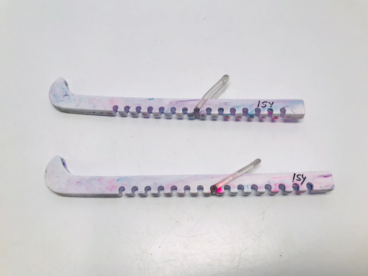 Figure Skates Guard Ladies Size 6-10 Pink Purple