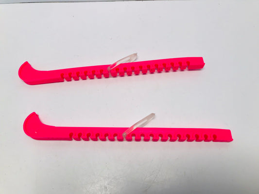 Figure Skates Guard Ladies Size 6-10 Fushia