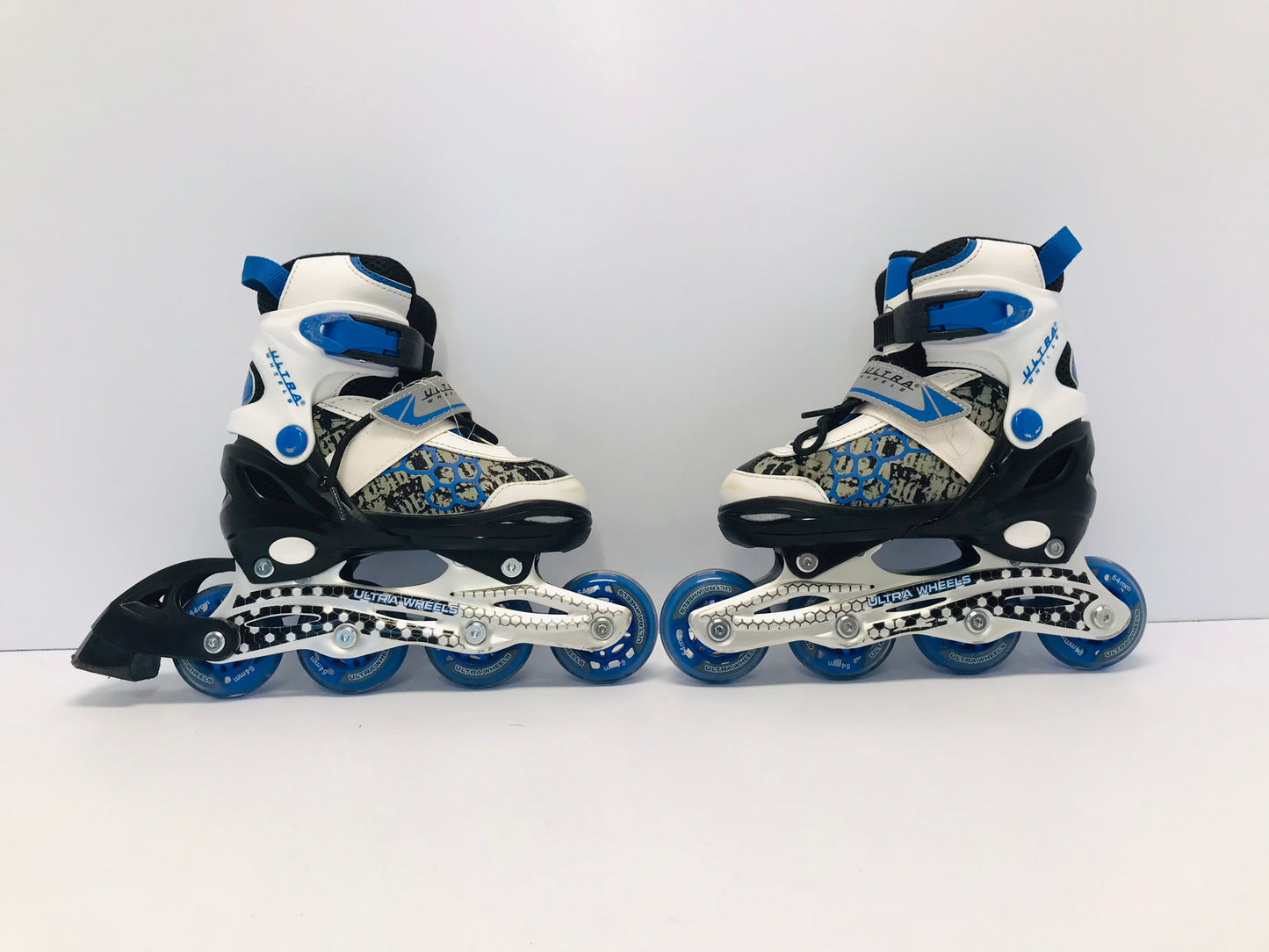 Inline Roller Skates Child Size 1-4 Shoe Size Adjustable Blue White Black Like New Worn Once