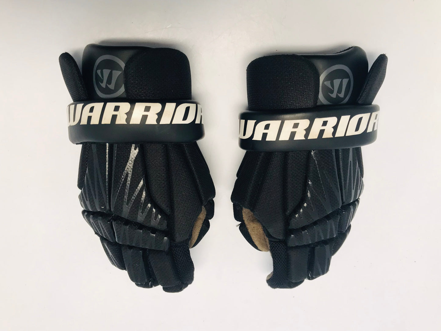 Lacrosse Gloves Child Size 10-12 Warrior Black
