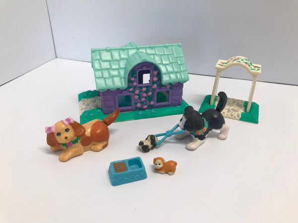 Littlest Pet Shop 1995 Vintage  Puppy Mom and Dad with Magic Birthing Mommy Complete Dog Playset by Kenner