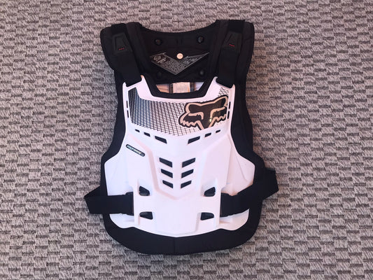 Motocross Dirt Bike BMX Men's Size Large- X Large Fox Pro Frame Chest Pad White Black Like New