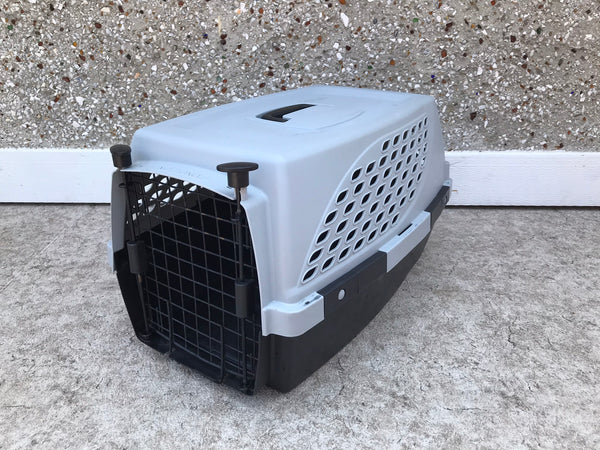 My Little Pet Shop Dog Cat Puppy Kennel Crate 22 inches Light Grey Excellent up to 20lbs