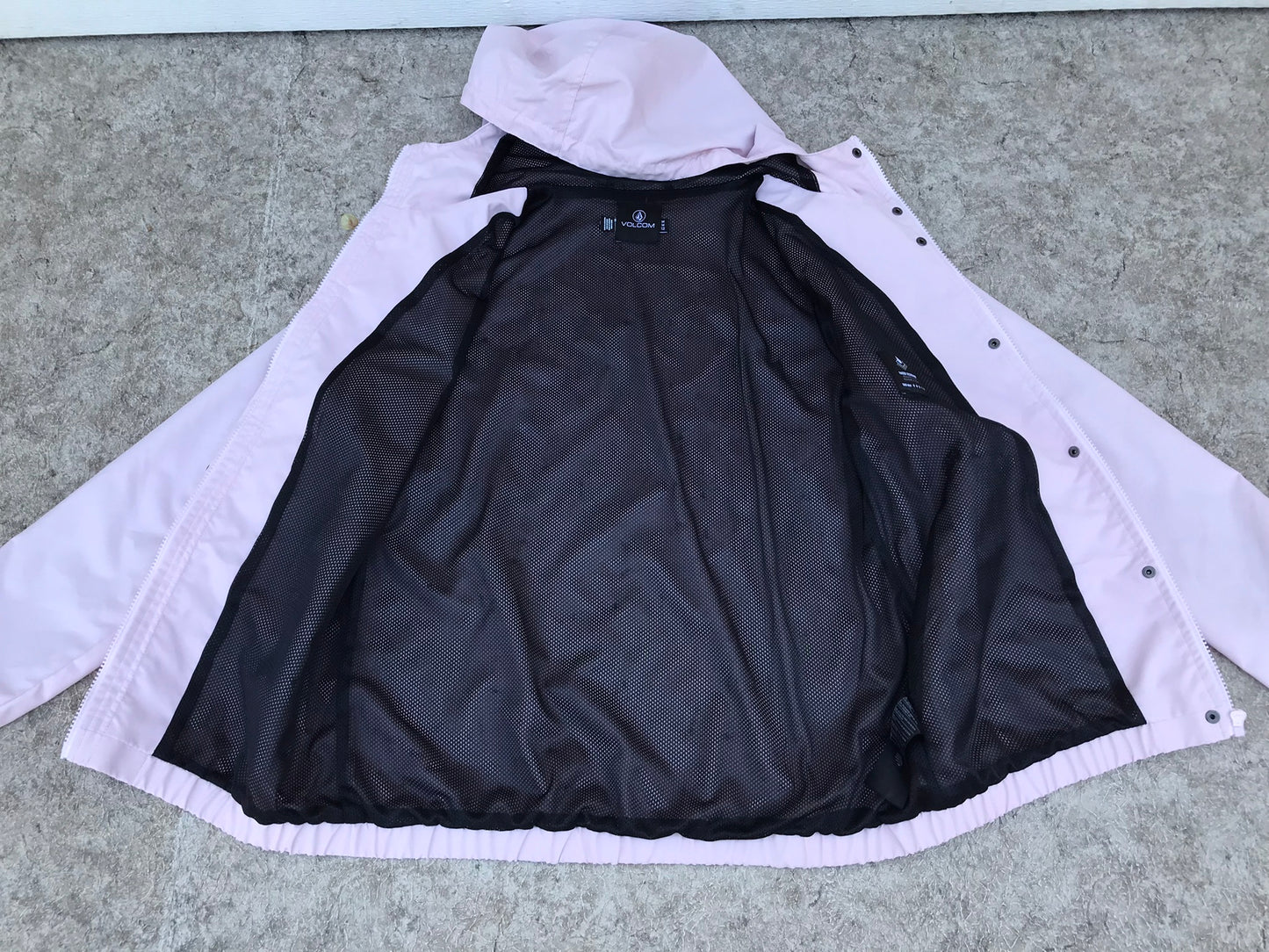 Rain Coat Ladies Size Medium Volcum Soft Pink Black Outstanding Quality