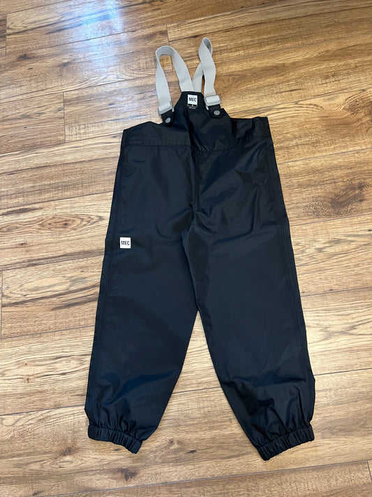 Rain Pants Child Size 6 Mec Herritage Black with Bib With Straps Excellent