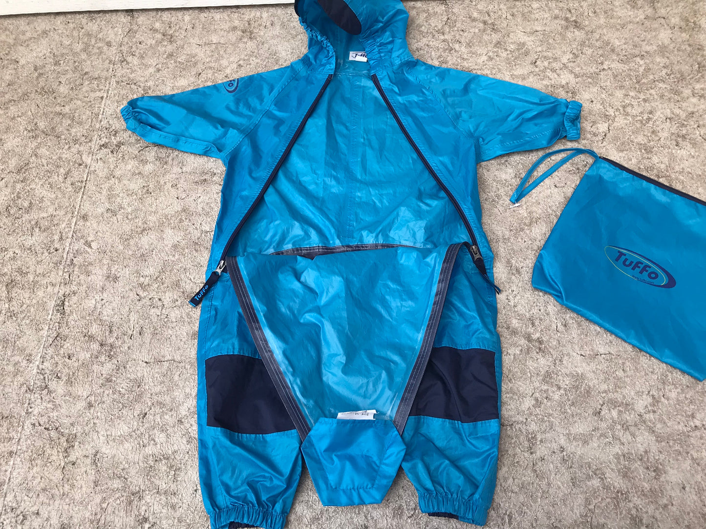 Rain Suit Child Size 18 Month Muddy Buddy Tuffo Pants Coat Blue and Black With Bag Excellent