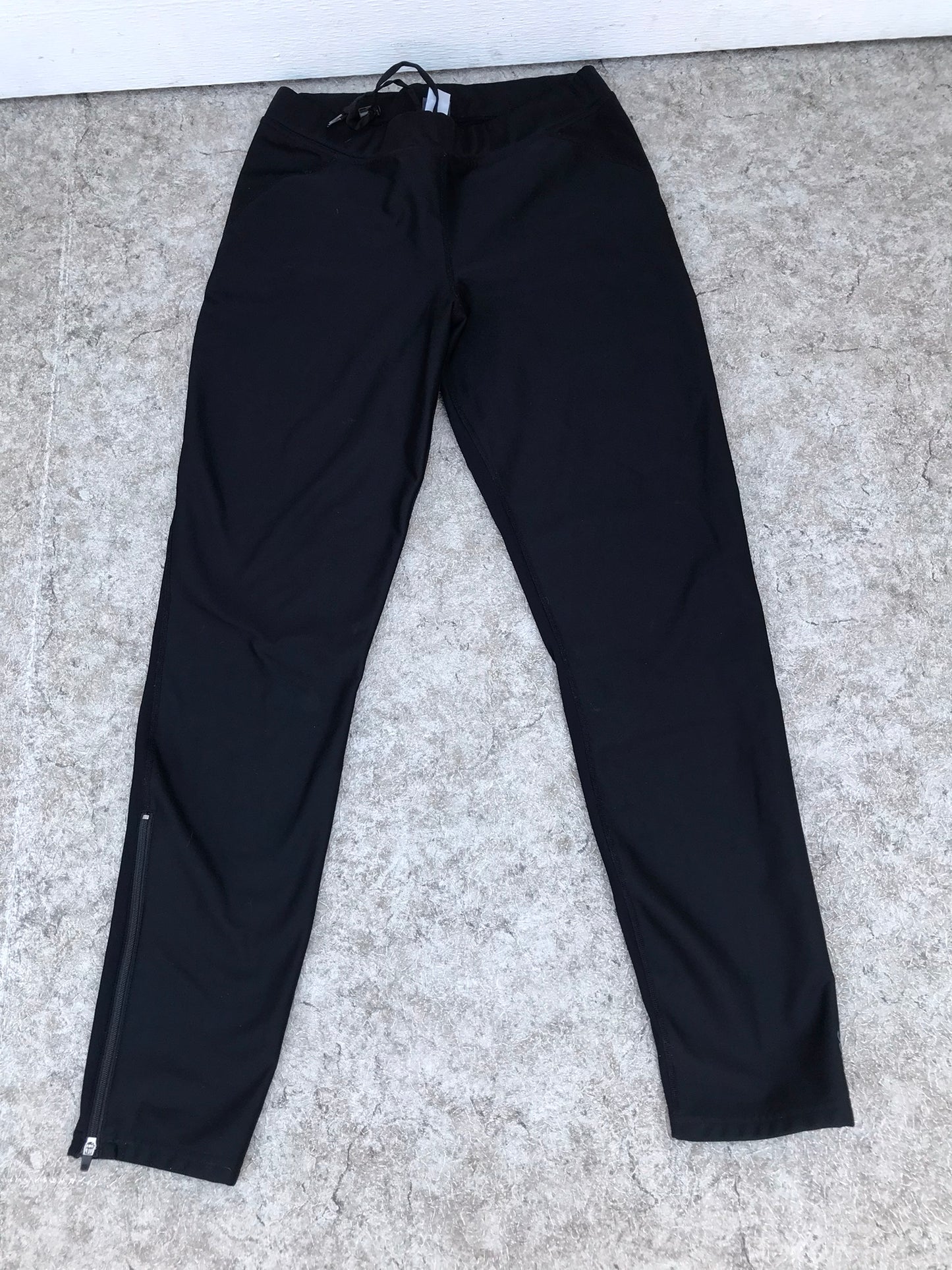 Rain Wind Cold Men's Size Large MEC Hydro Active Wear Sports Pants Brushed Fleece Lining Zippers Up Sides Draw String NEW Demo Model