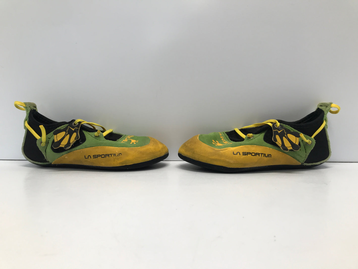 Rock Climbing Shoes Child Size 2-3 La Sportive Yellow Lime