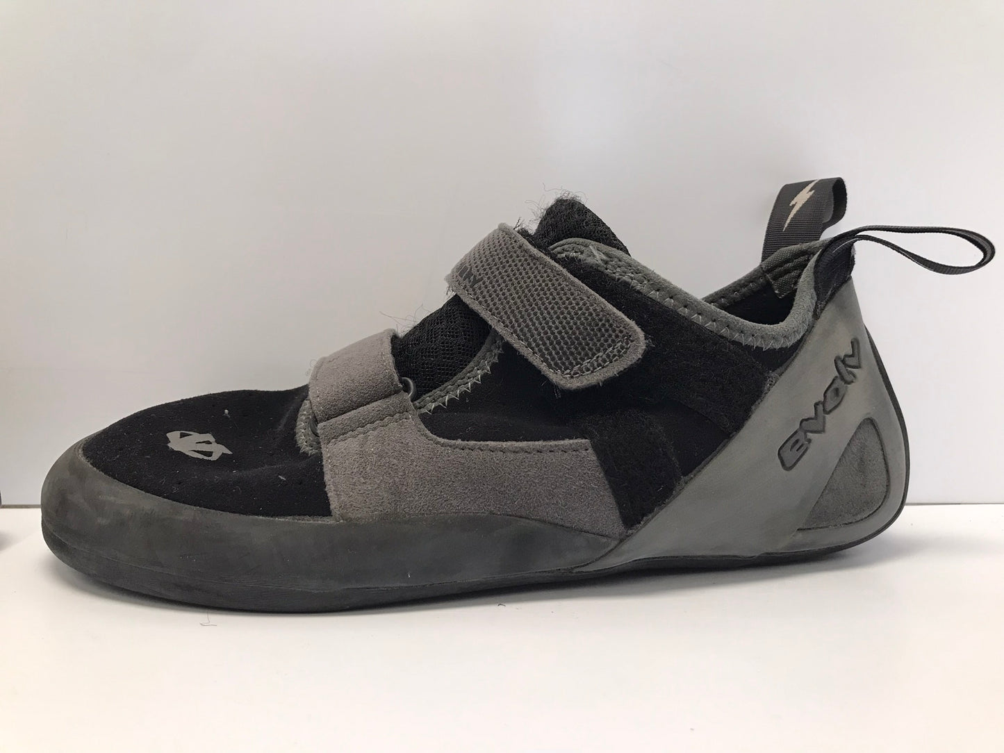 Rock Climbing Shoes Men's Size 11 Evolve Defy Black Grey New Demo Model
