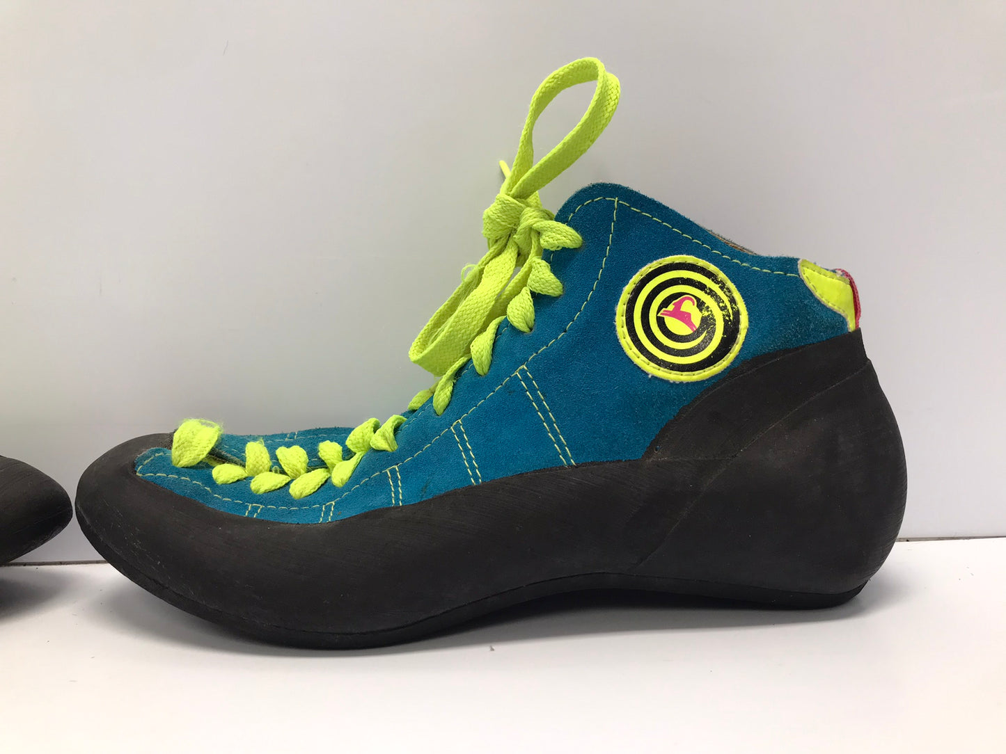 Rock Climbing Shoes Men's Size 9 Boreal Like New Teal Black