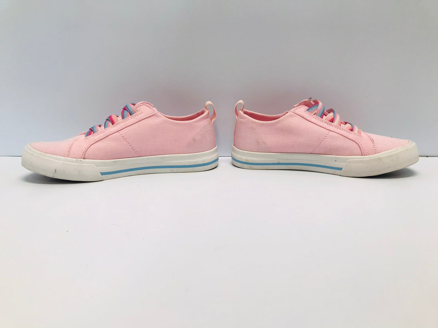 Running Shoes Child Size 12 Ripzone Pink Canvas NEW