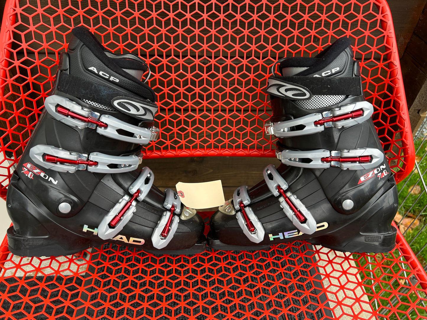 Ski Boots Mondo Size 26 Men Size 8 Women Size 9 Head 308 mm Black Red Adjustable Calf Buckles Excellent