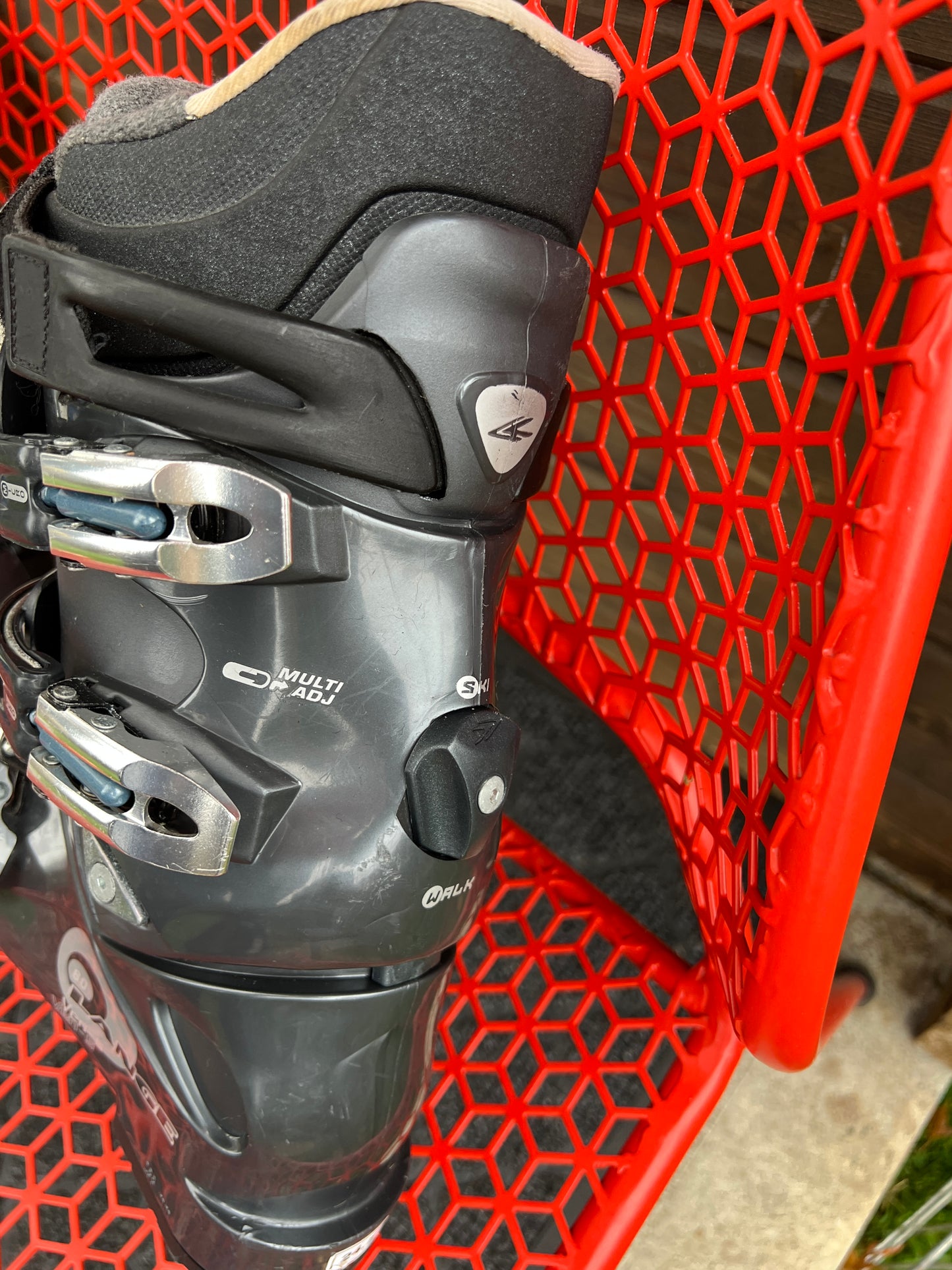 Ski Boots Mondo Size 24.0 Women Size 7 Lange 288 mm Grey Black With Walk Ski Mode Excellent