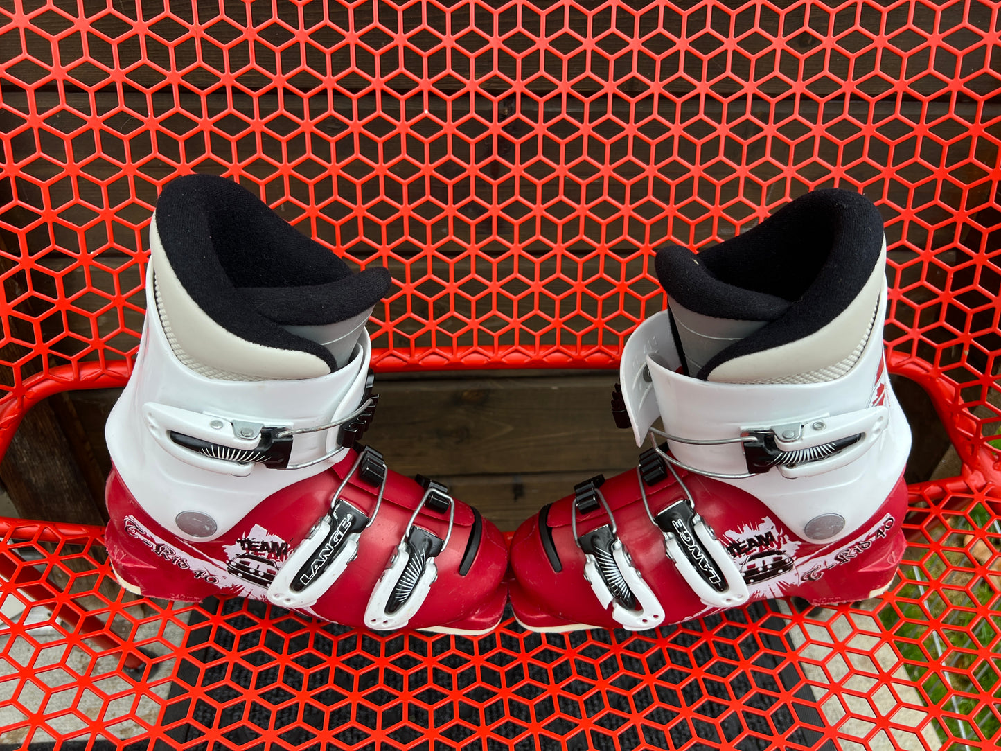 Ski Boots Mondo Size 19.0 child Size 13 Lang 240 mm Red White 4 Buckle Minor Wear