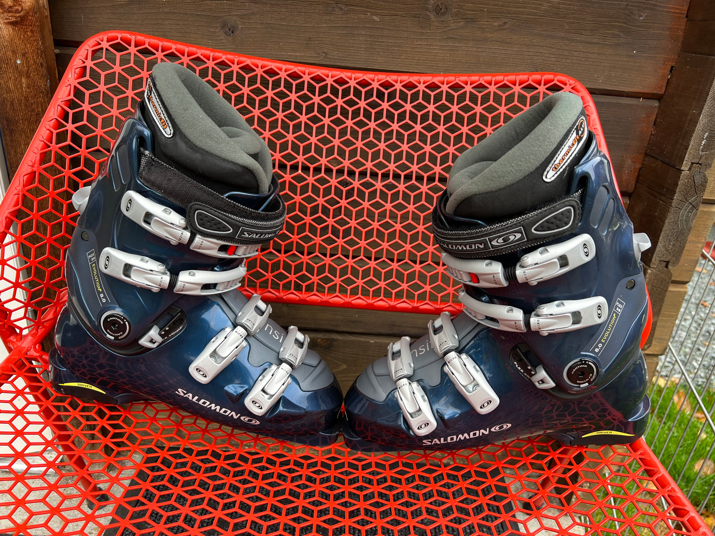Ski Boots Mondo Size 27.0 Men Size 9 Women Size 10 Salomon 315 mm Marine Blue With Walk Ski Mode Button