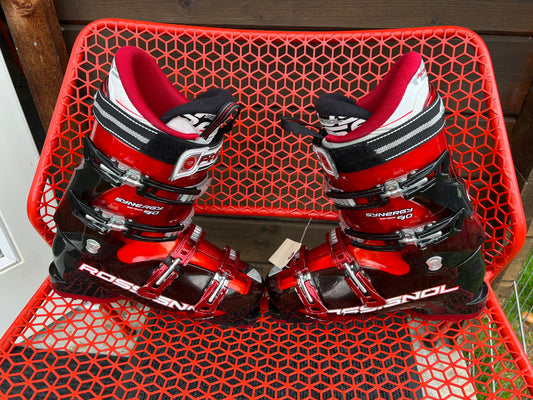 Ski Boots Mondo Size 26.5 Men Size 8 Women Size 9 Rossignol 310 mm Red Black Excellent Adjustable Buckles