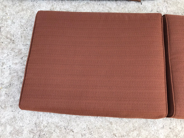 Set of 2 NEW Outdoor Patio Deck Chair Cushion Nutmegs 23x19x4.5 Well Made Outstanding Quality