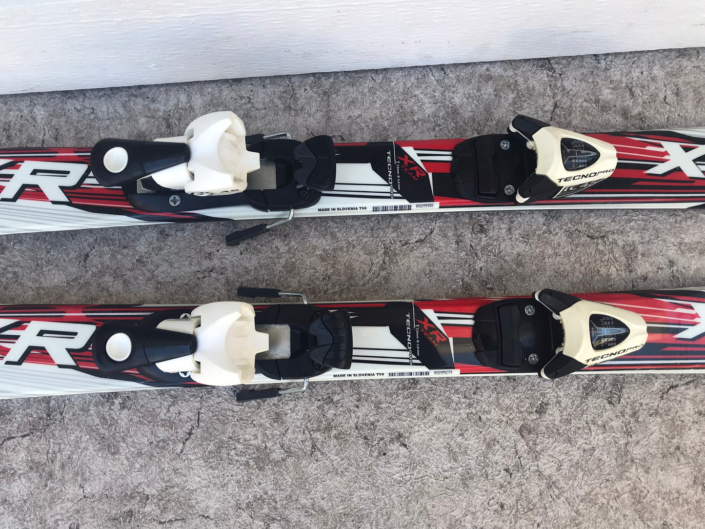 Ski 110 Tecno X Team Parabolic Red Black White With Bindings