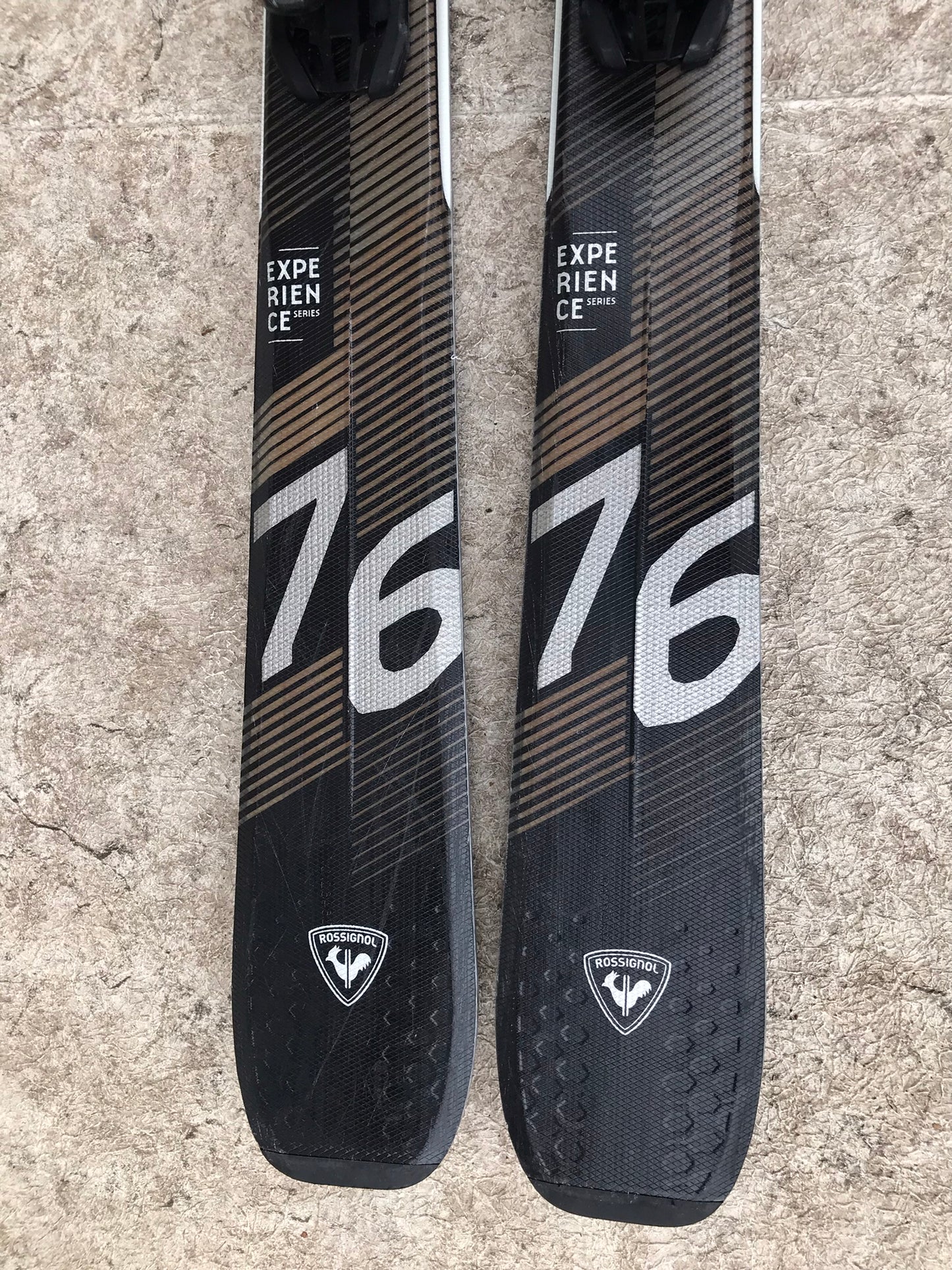 Ski 162 Rossignol 76 Parabolic Black Tan With Bindings Like New