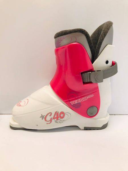 Ski Boot Mondo Size 19.0 Child Size 13-1  240 mm Tecno Pro Pink White