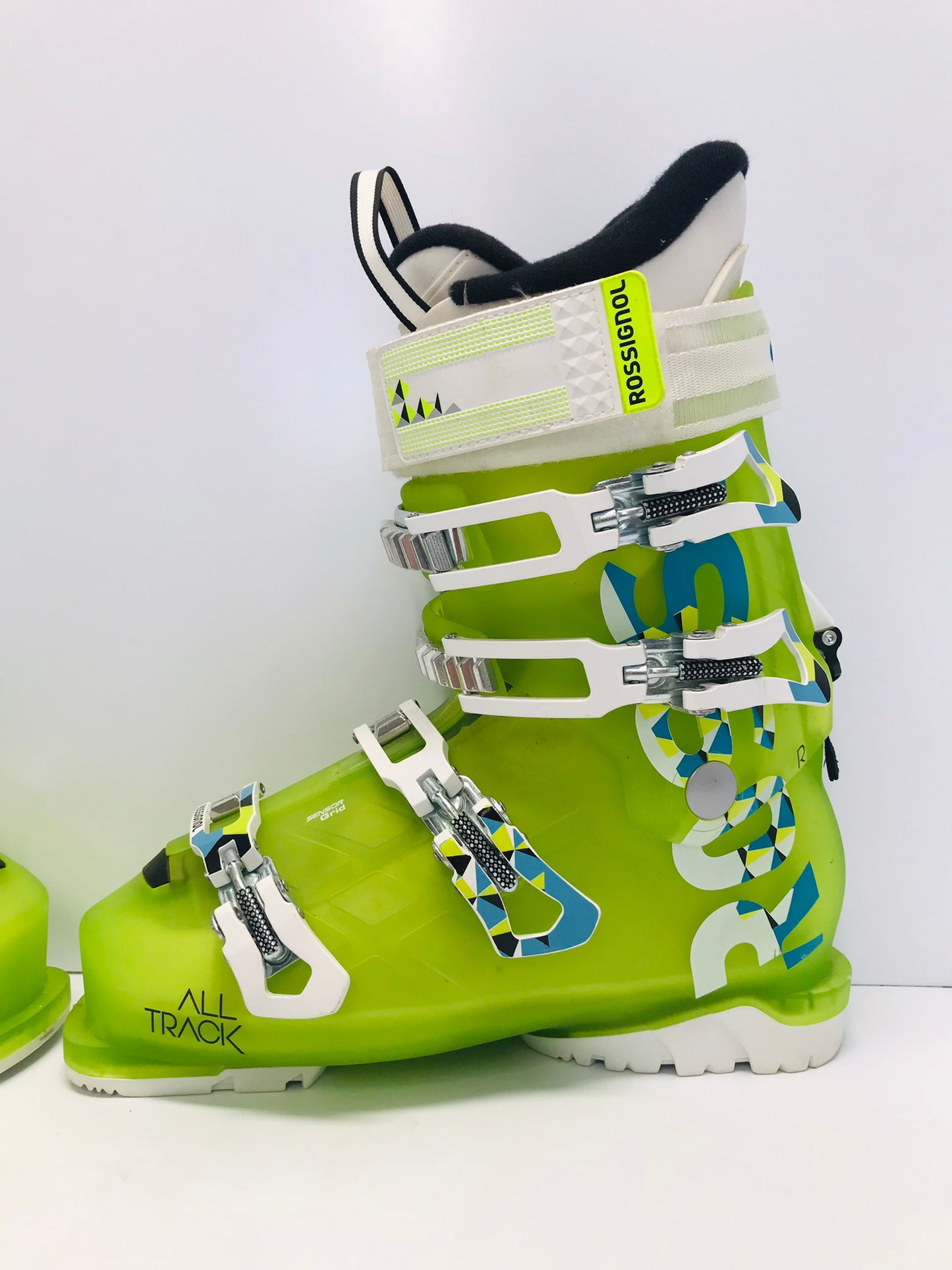 Ski Boots Mondo Size 25.5 Men's Size 7.5 Ladies Size 8.5 298 mmRossignol All Track Lime White Blue New