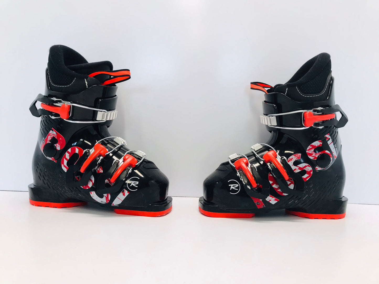 Ski Boots Mondo Size 18.5 Child Size 12.5  225 mm Rossignol JR 3 Black Tangerine Like New