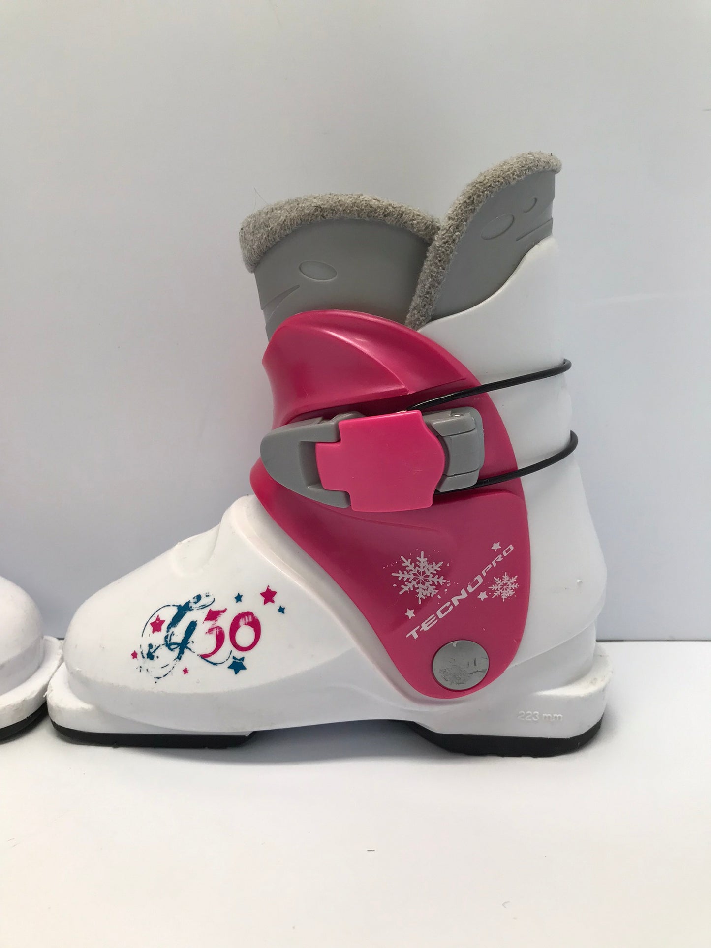 Ski Boots Mondo Size 18.5 Child Size 12 223mm Tecno Pro G30 White Pink