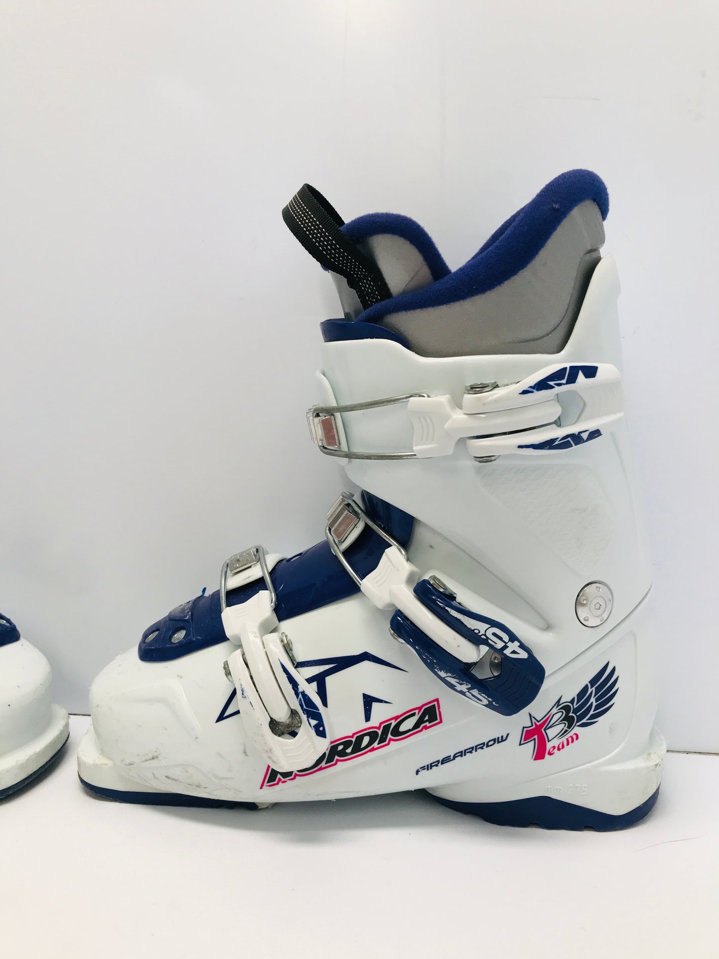 Ski Boots Mondo Size 20.0-23.5 Child Size 3-5 Nordica White Purple Minor Scratches
