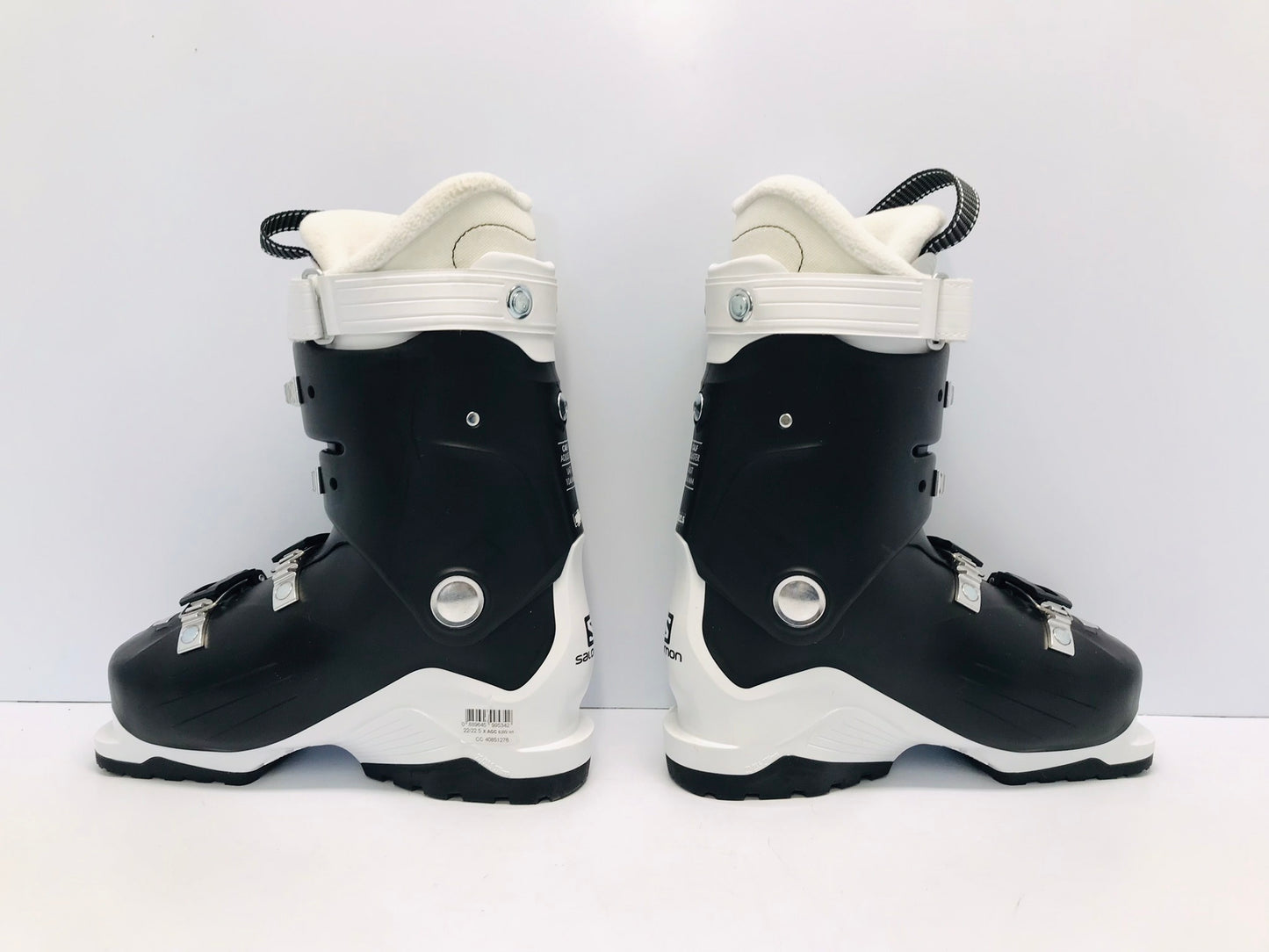Ski Boots Mondo Size 23.0 Men Size 5 Ladies Size 6 276 mm  Wide For Wide Feet Salomon S Black White NEW