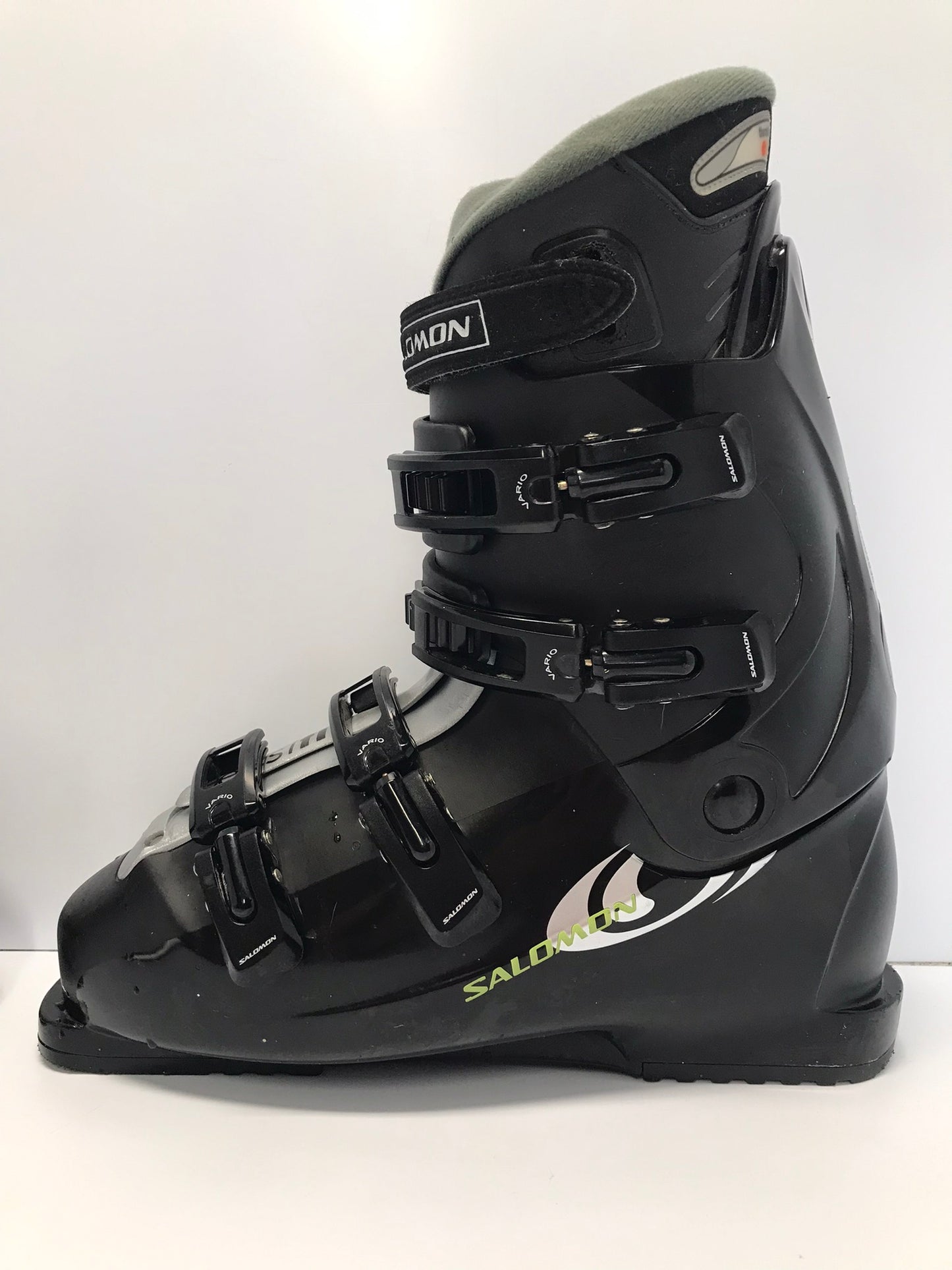 Ski Boots Mondo Size 29.5 Men's Size 11.5  338 mm Salomon Black Excellent