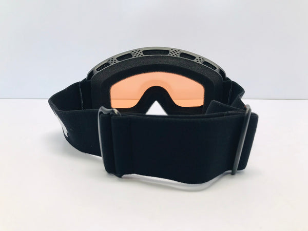 Ski Goggles Adult Size Medium Orange Lenses New Demo Model