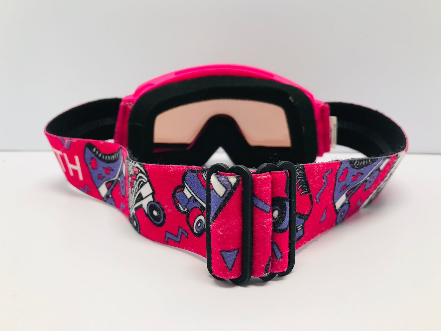 Ski Goggles Child Size 4-7 Smith Pink