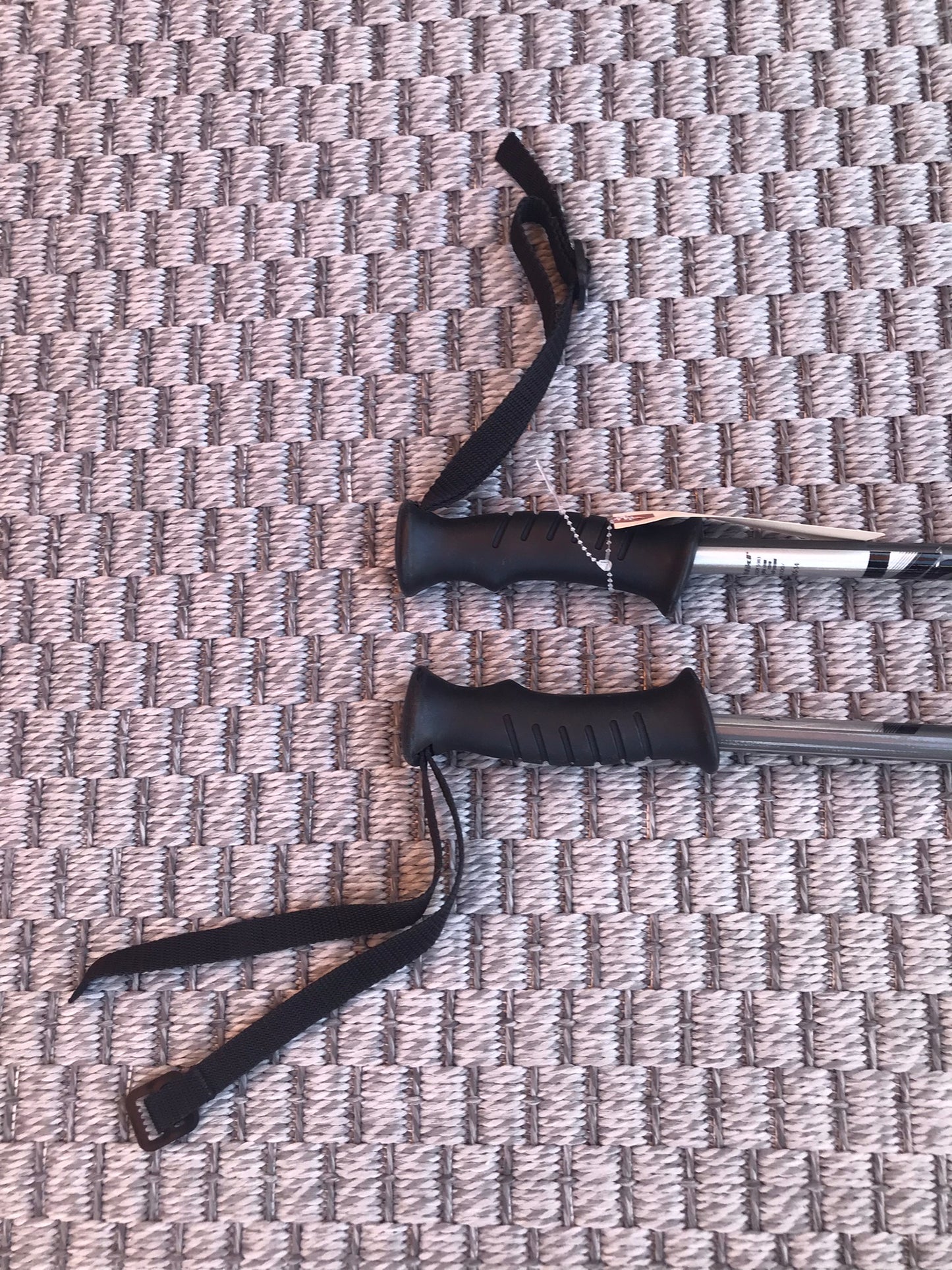 Ski Poles Adult Size 40 inch 100 cm Volki  Black Grey Outstanding Quality Like New