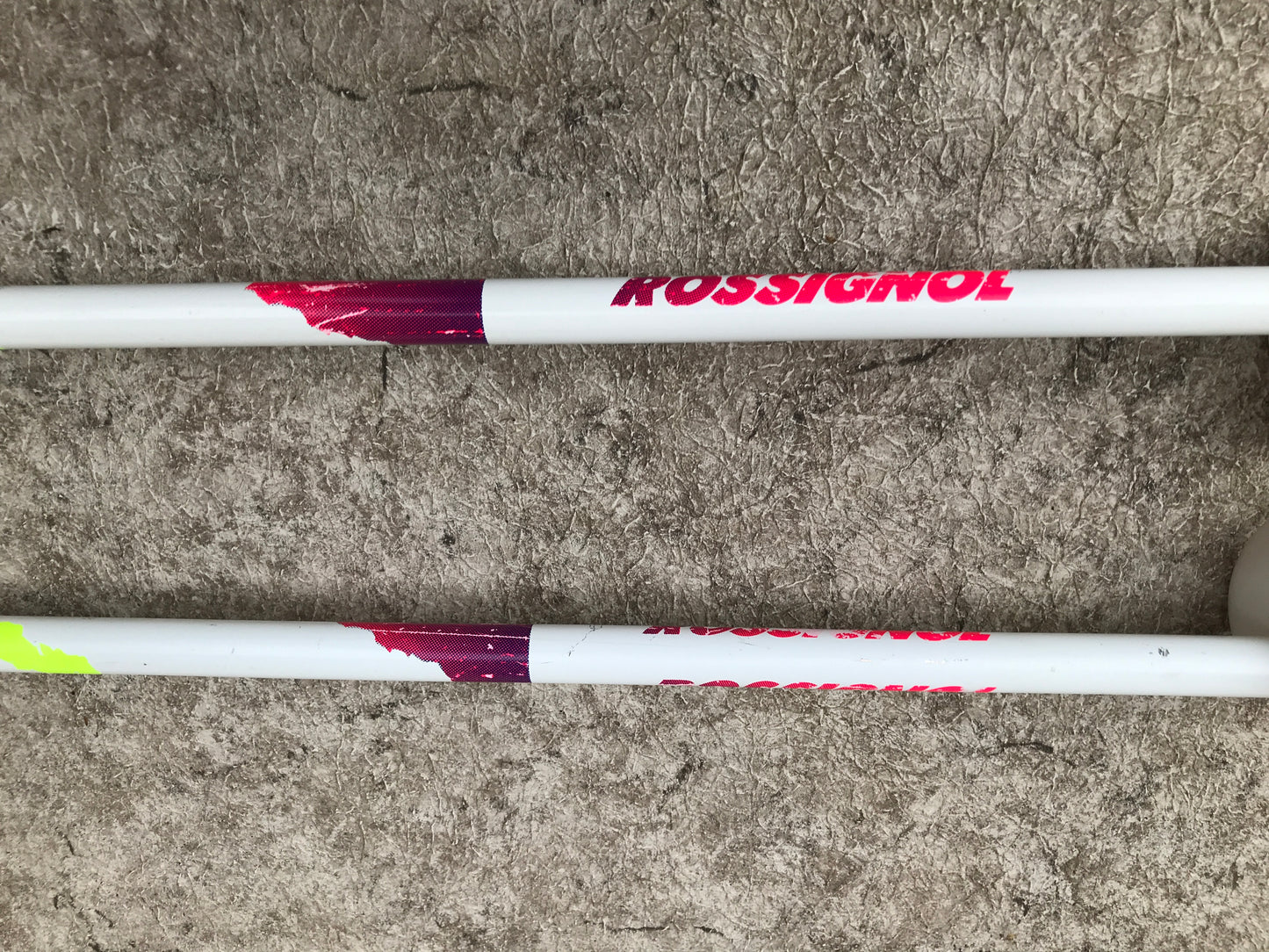 Ski Poles Adult Size 44in Rossignol White Pink