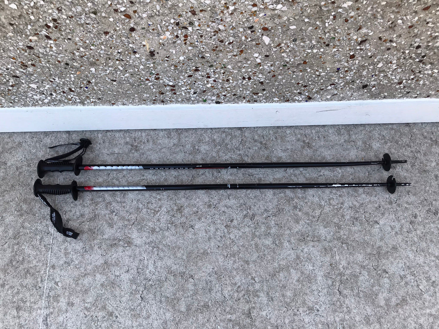 Ski Poles Adult Size 48 inch 120 cm K-2 Performa Black Grey Red Excellent