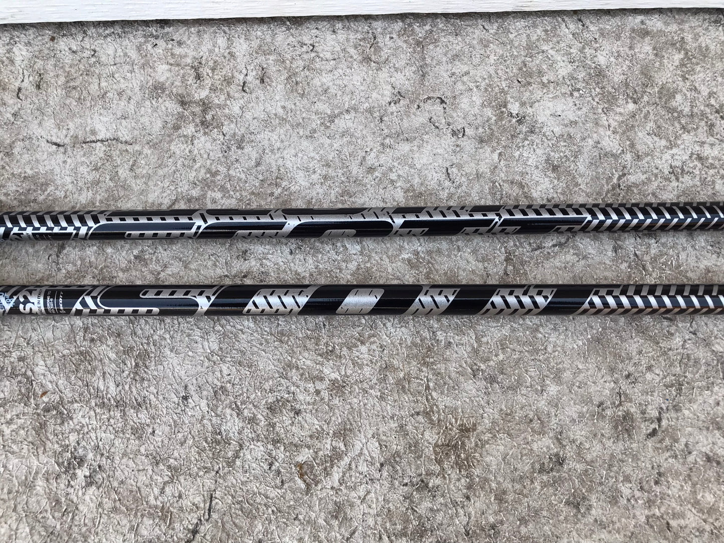Ski Poles Adult Size 48 inch 120 cm Scott Black Silver Excellent