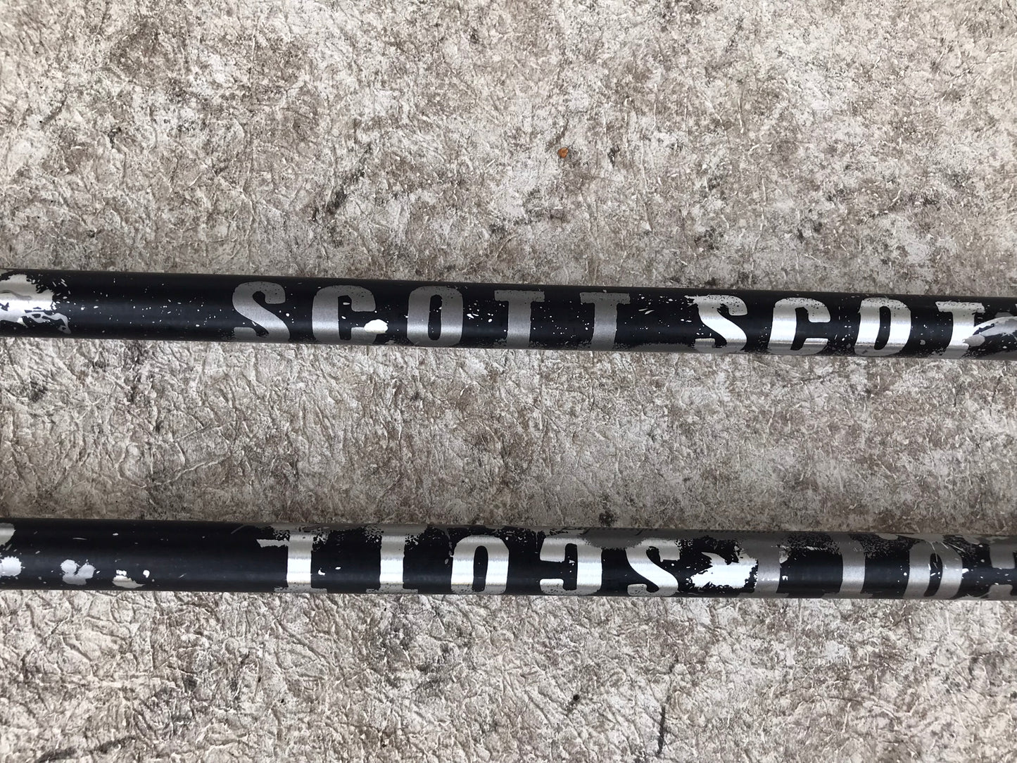 Ski Poles Adult Size 52 inch 130 cm Scott Grey Black Chrome Rubber Handle Excellent