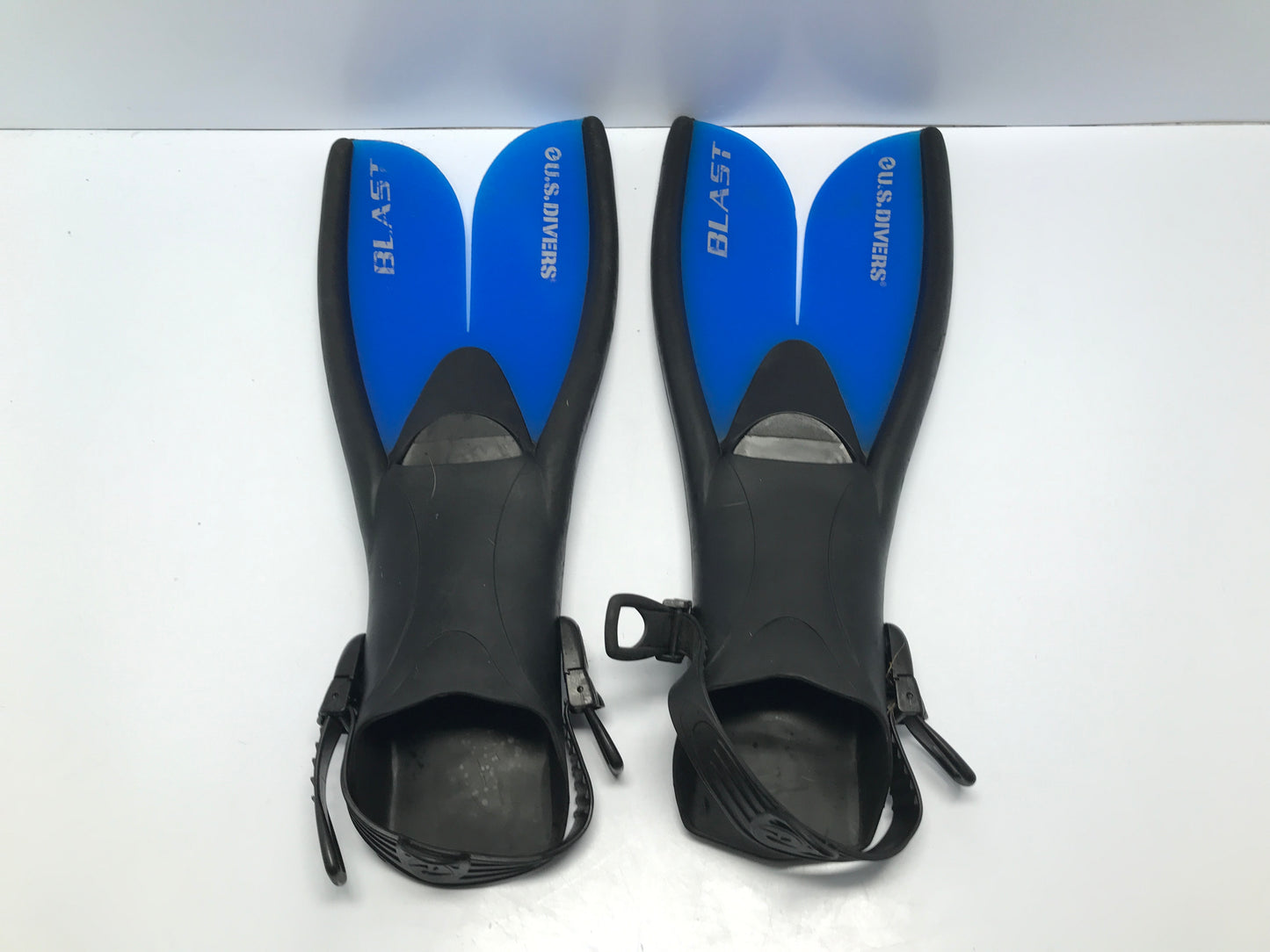 Snorkel Dive Fins Men's Size 10-13 US Divers Blast Blue Black