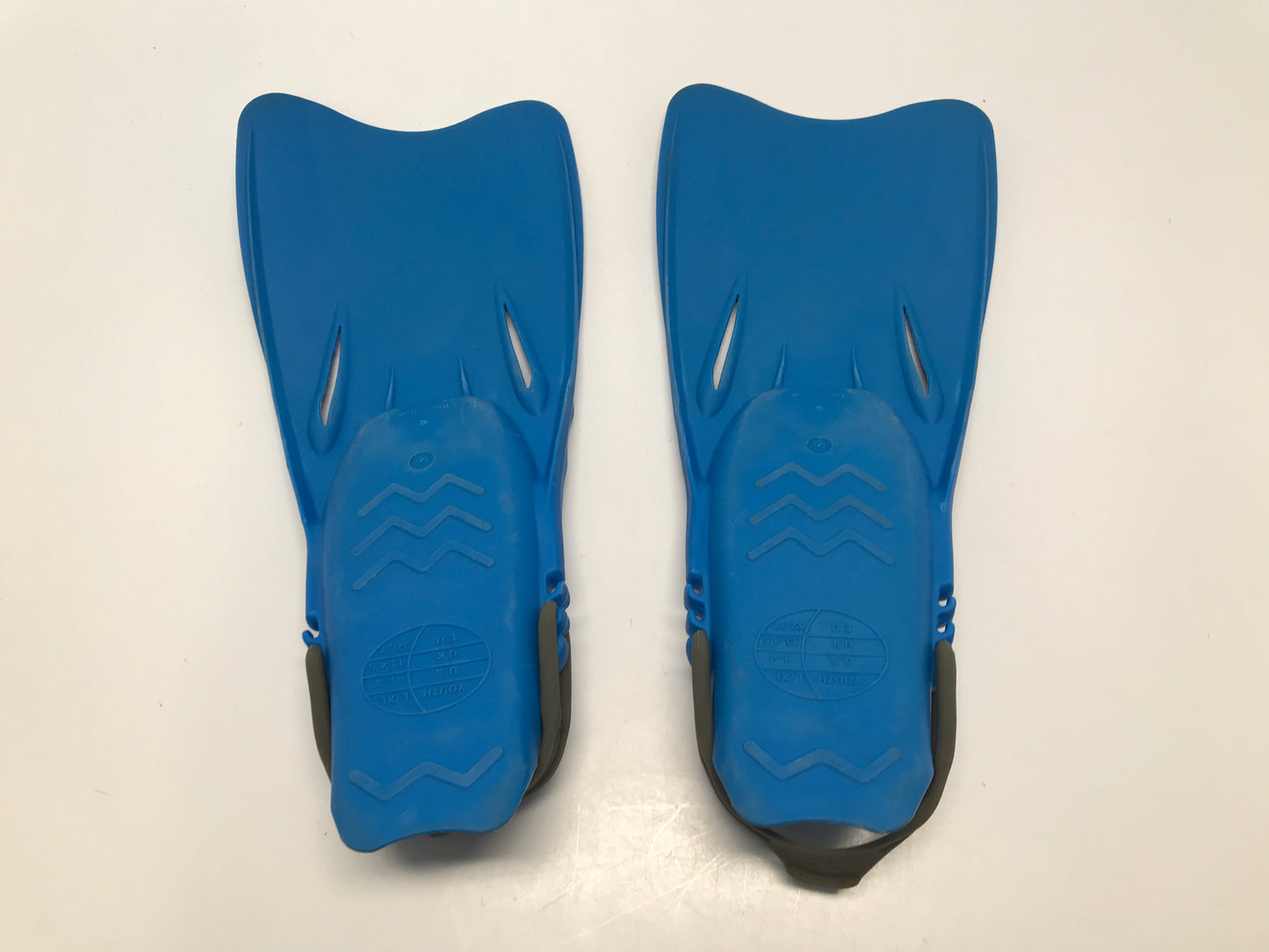 Snorkel Swim Fins Child Size 1-4 Adjustable Blue Excellent