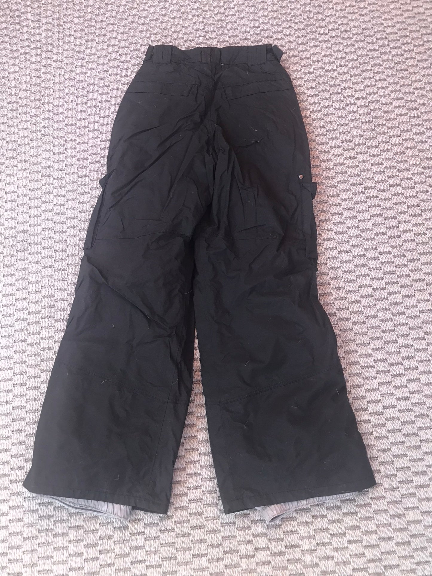 Snow Pants Child Size 16-18 Youth TressPass Black  Like New